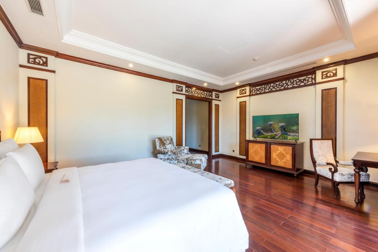 Hotel Vinpearl Luxury Nha Trang Exterior foto